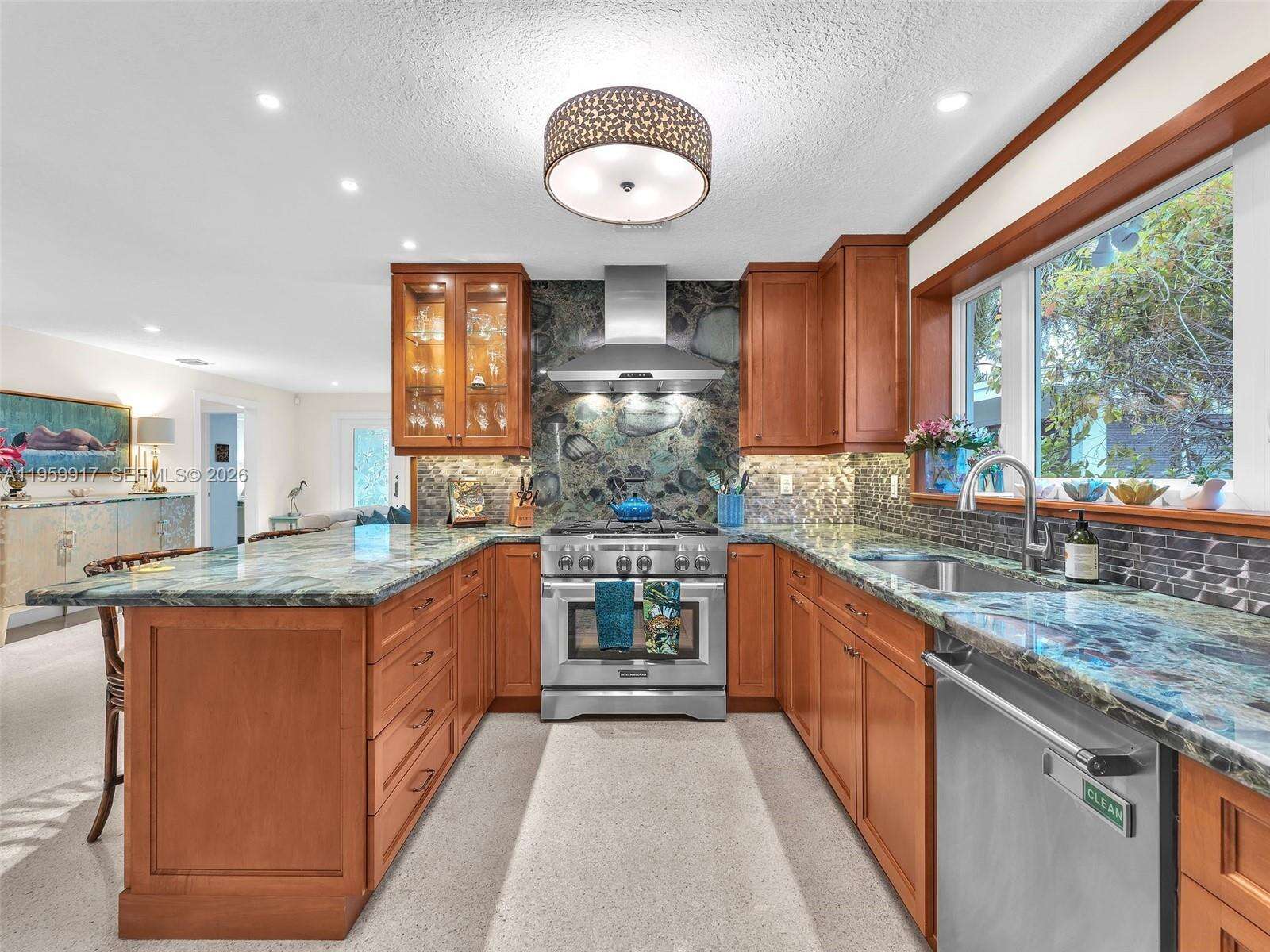 1023 Polk St, Hollywood, FL 33019 | Picture 12