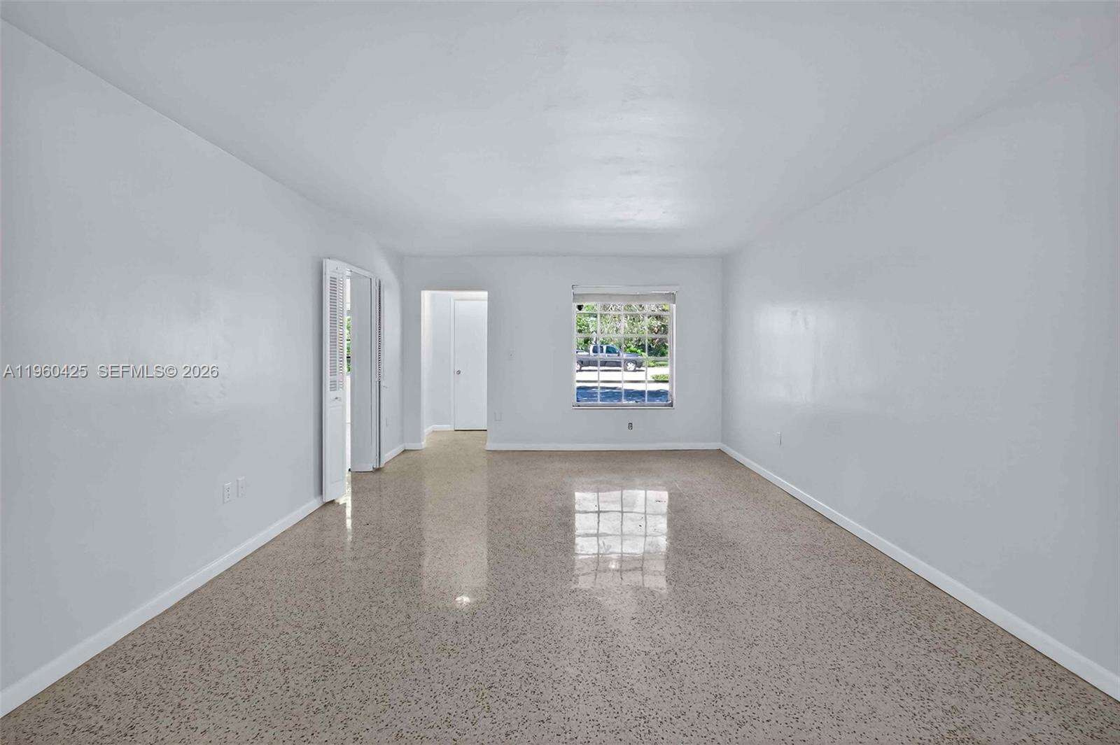 5210 72nd St, Miami, FL 33143 | Picture 5