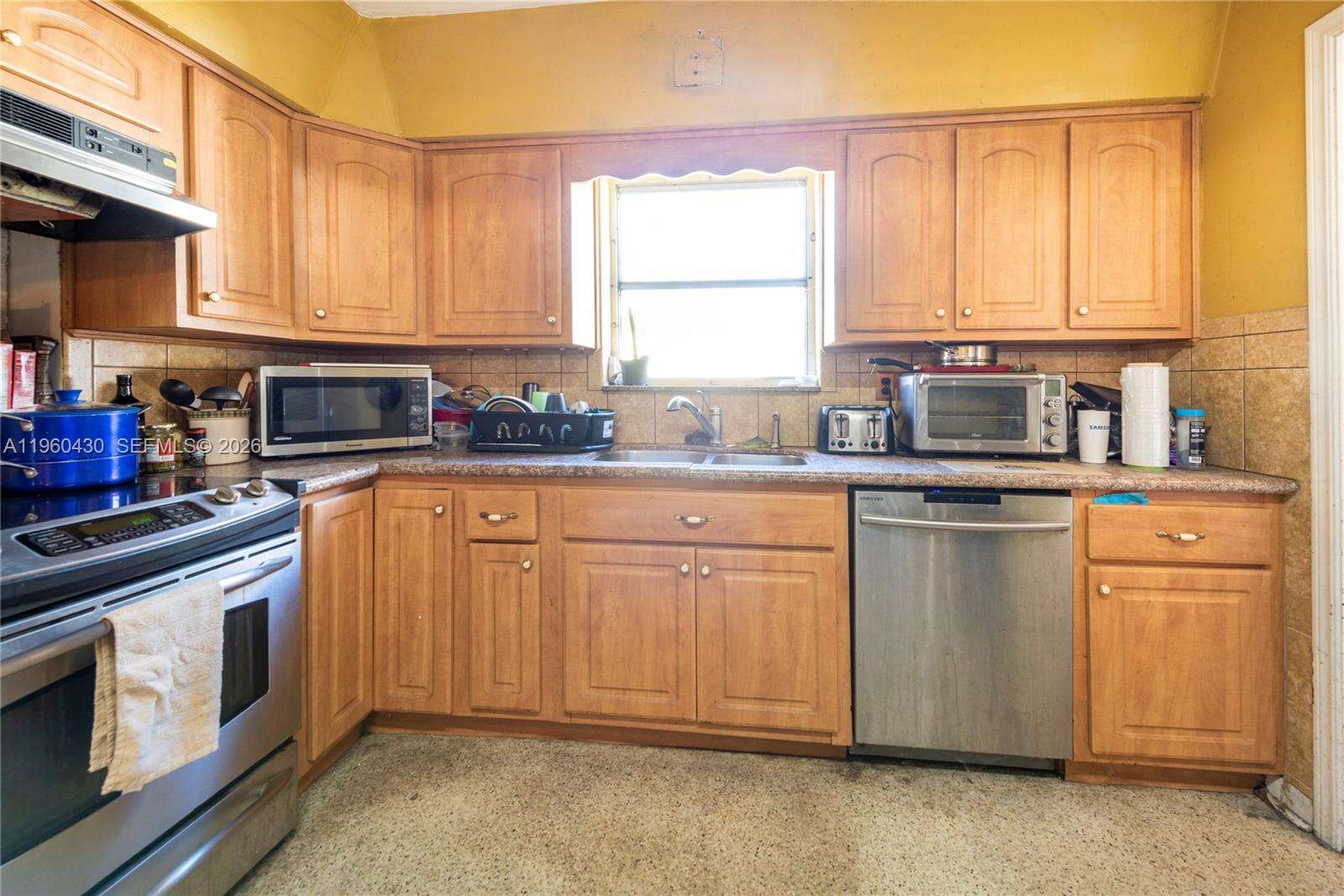 600 11th Ave, Hallandale Beach, FL 33009 | Picture 10