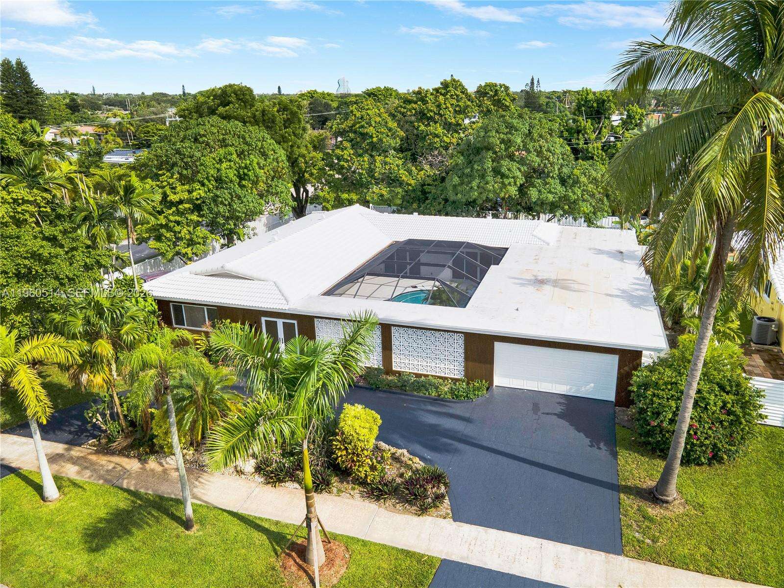 4731 Pierce St, Hollywood, FL 33021 - For Sale photo 1