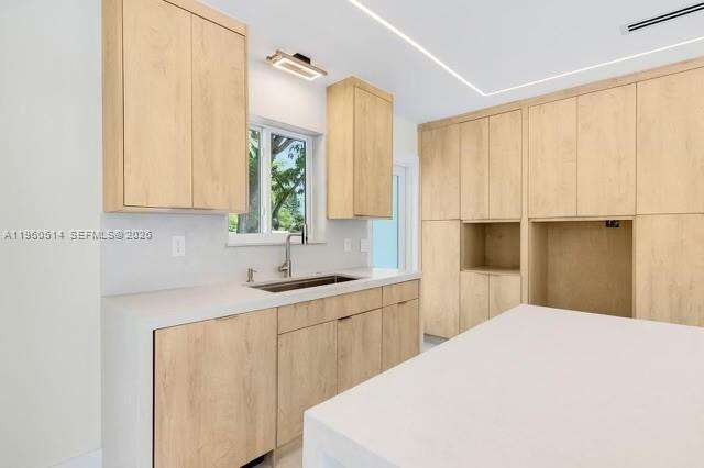 4731 Pierce St, Hollywood, FL 33021 - For Sale photo 9