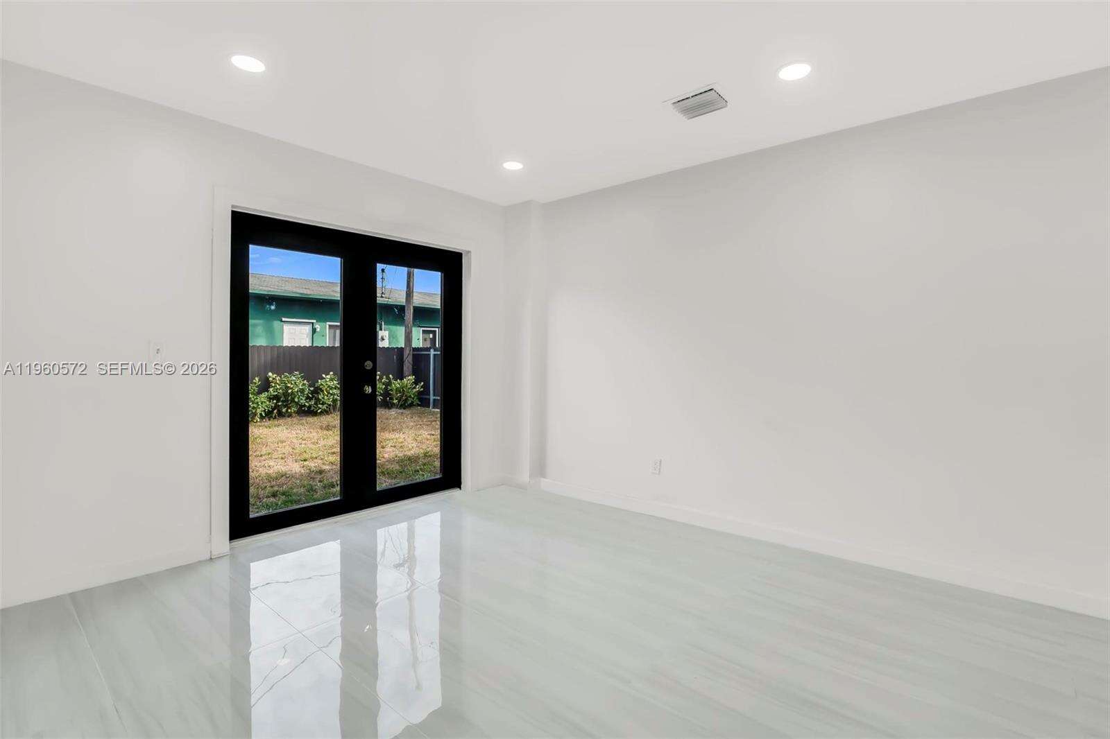 528 3rd Ct, Hallandale Beach, FL 33009 | Picture 11