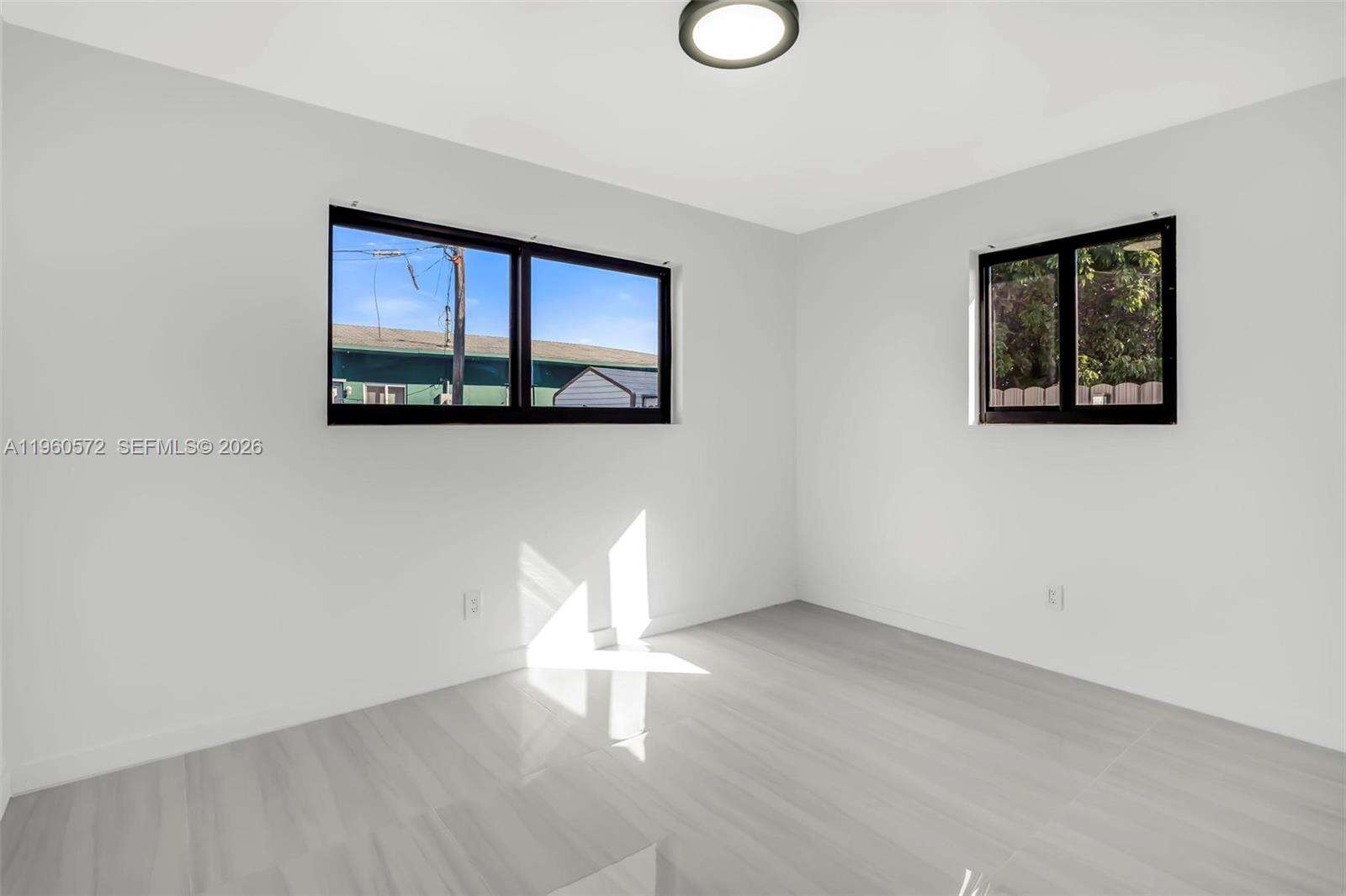 528 3rd Ct, Hallandale Beach, FL 33009 | Picture 16