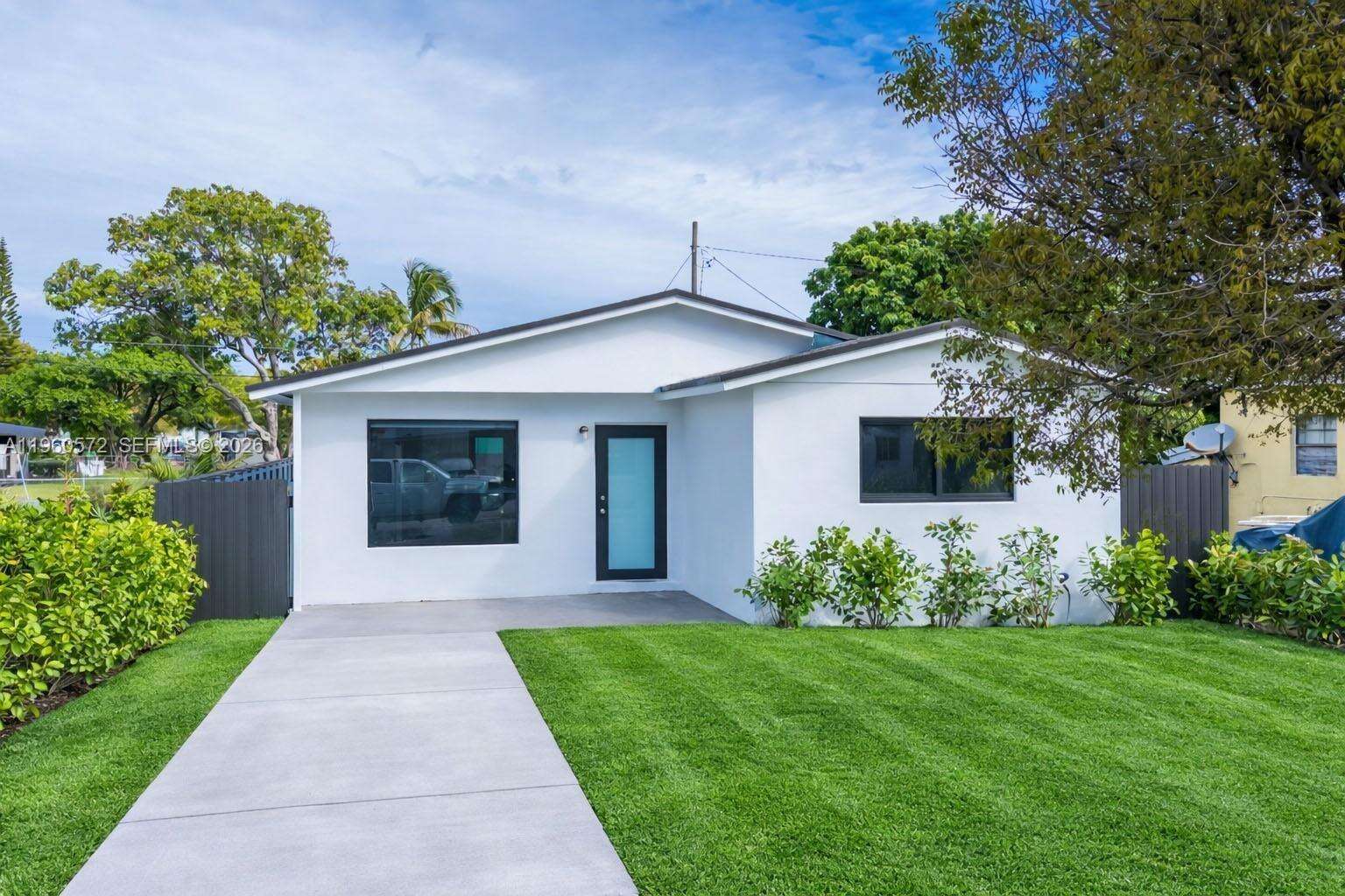 528 3rd Ct, Hallandale Beach, FL 33009 | Picture 21