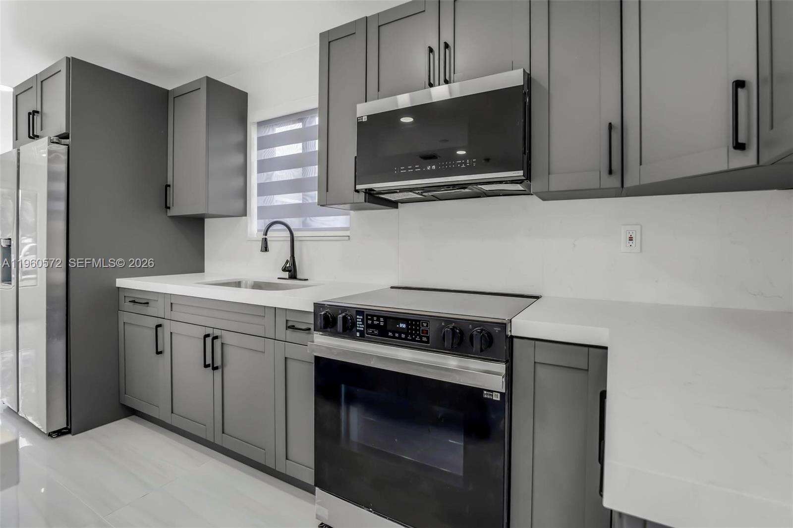 528 3rd Ct, Hallandale Beach, FL 33009 | Picture 7