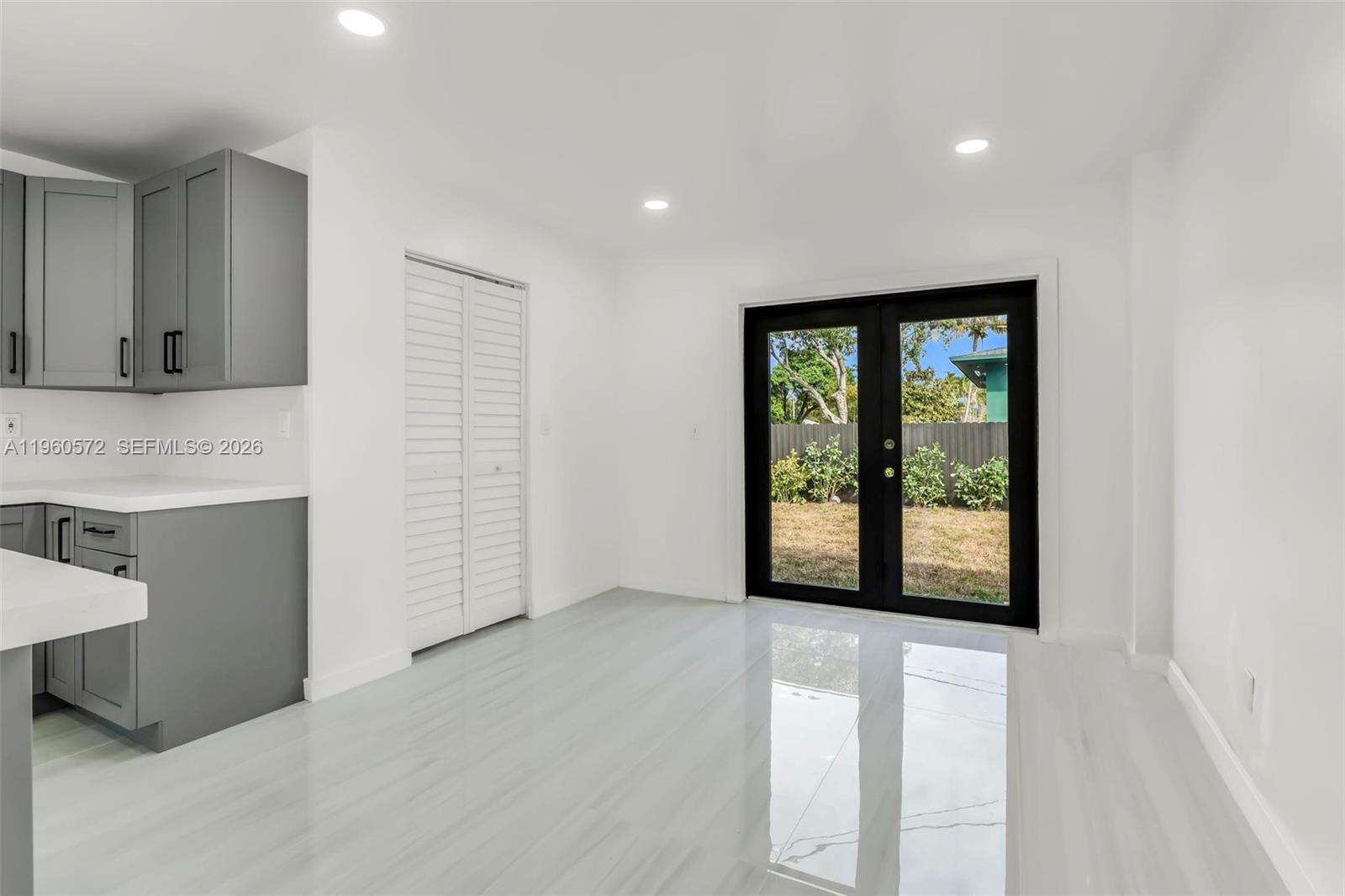 528 3rd Ct, Hallandale Beach, FL 33009 | Picture 8