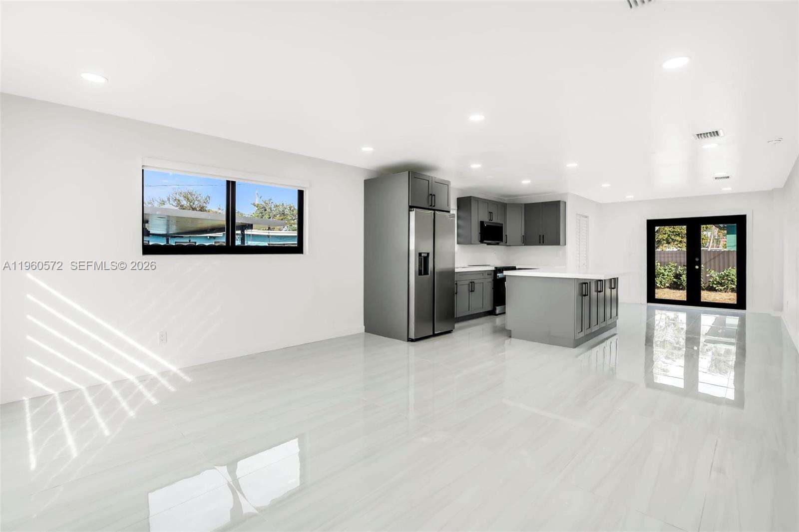 528 3rd Ct, Hallandale Beach, FL 33009 | Picture 10