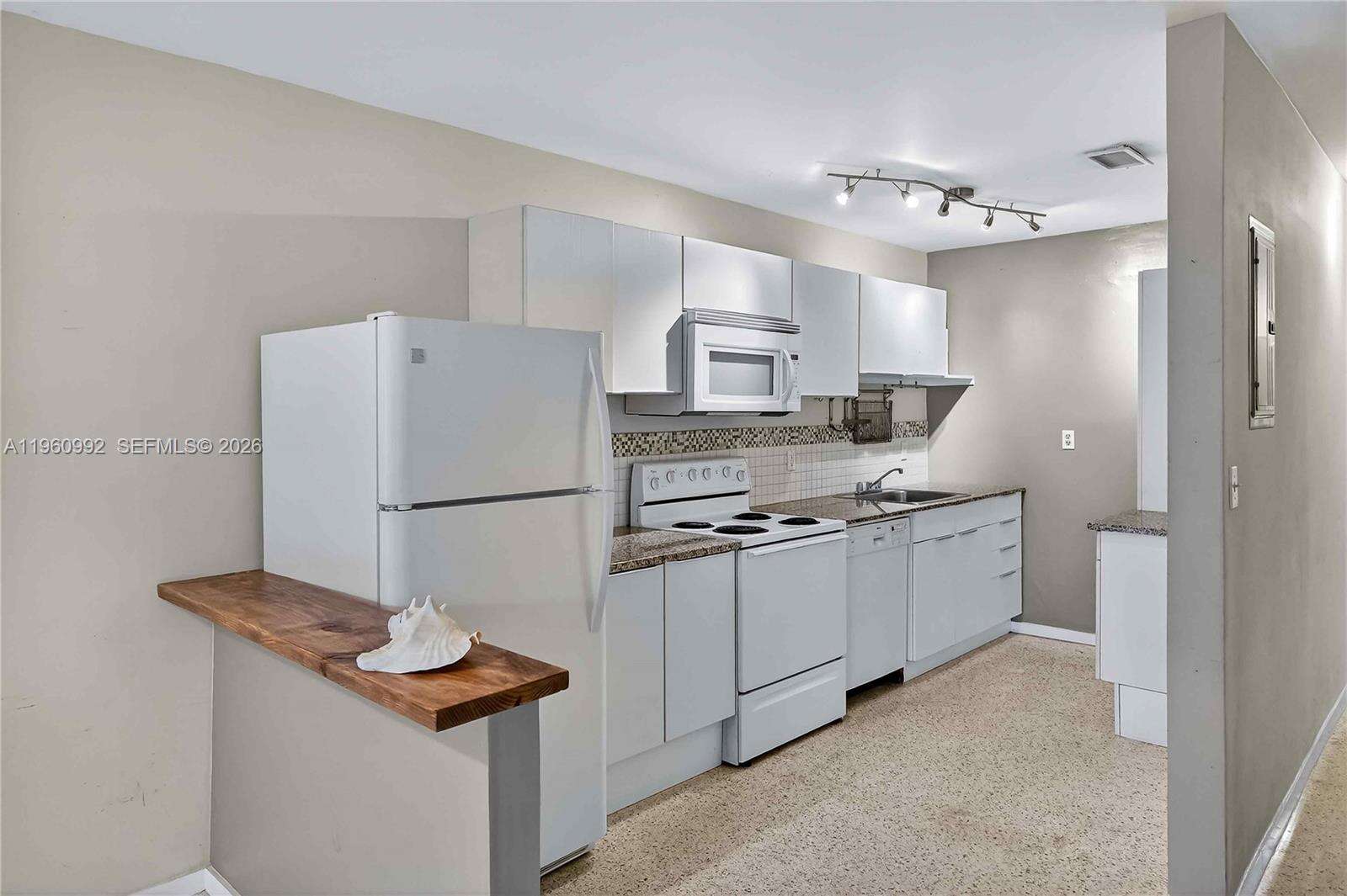 8640 2nd Ave, El Portal, FL 33138 | Picture 15