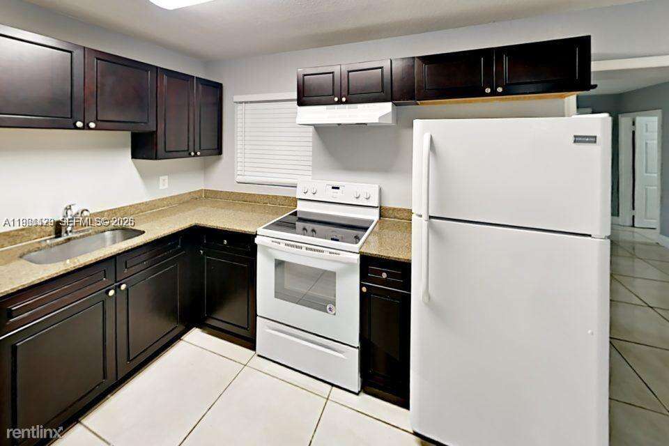 1107 22nd Ter, Fort Lauderdale, FL 33312 | Picture 4