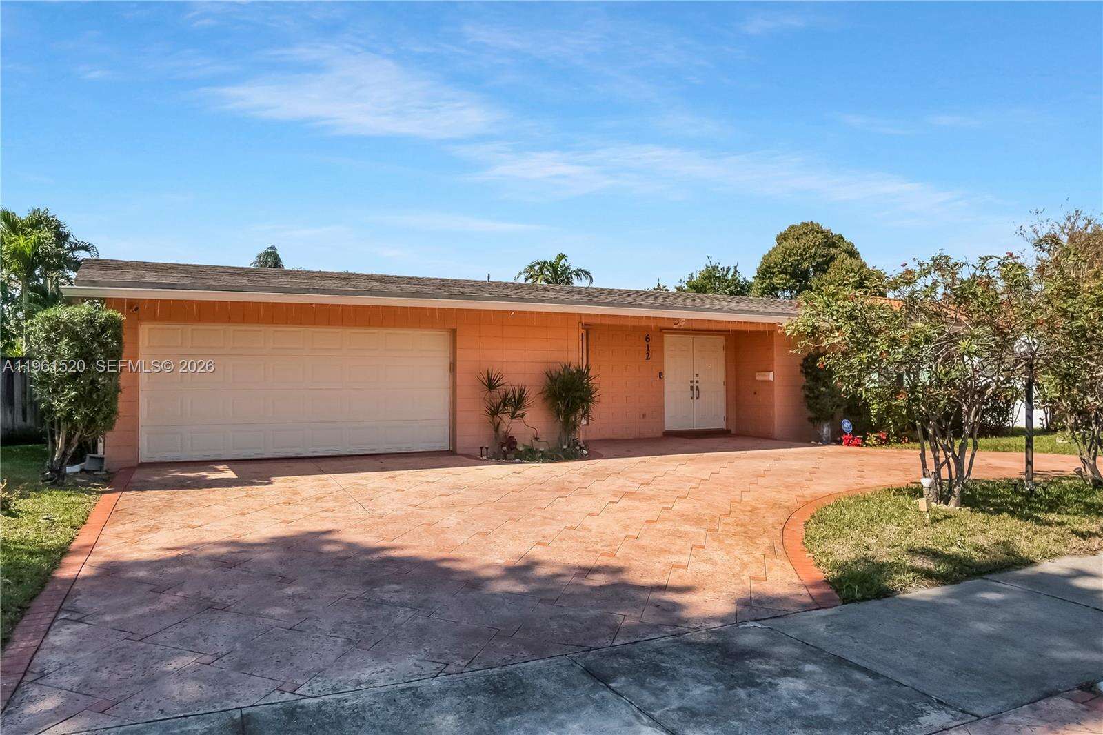 612 46th Ave, Hollywood, FL 33021 | Picture 2