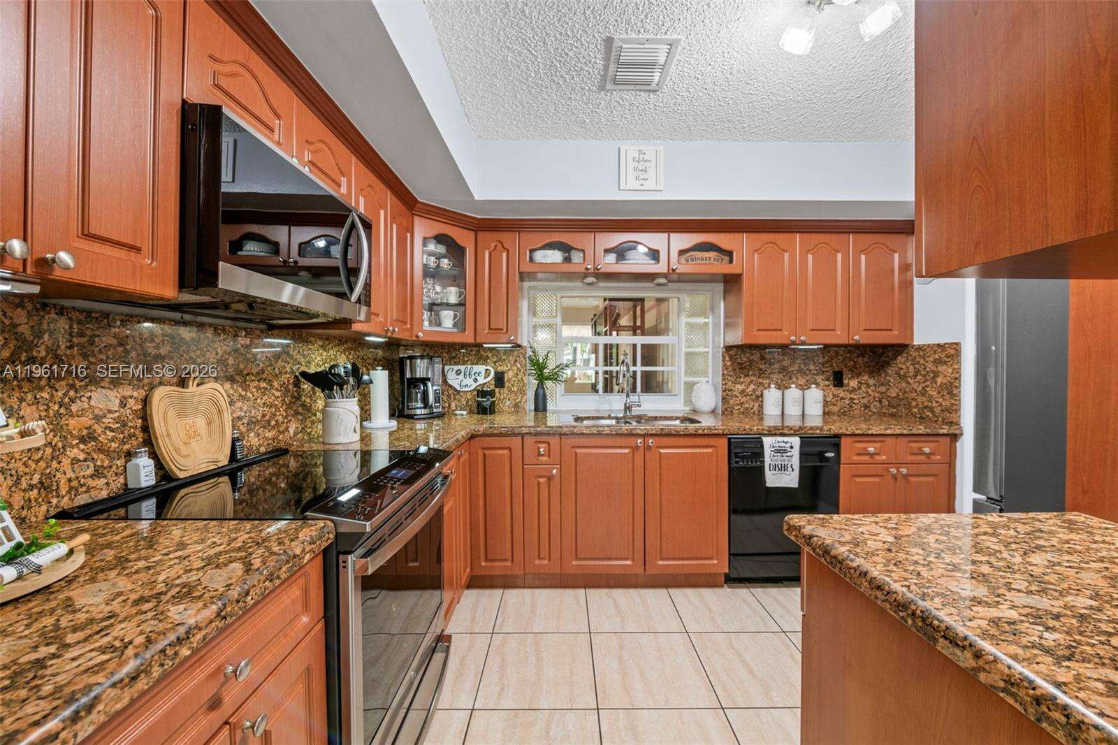 1916 36th Ave, Hollywood, FL 33021 | Picture 6