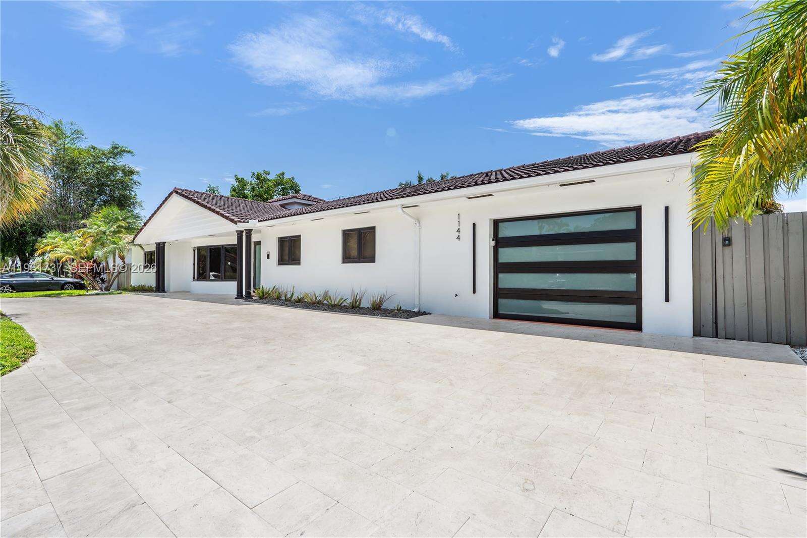 1144 Adams St, Hollywood, FL 33019 | Picture 2