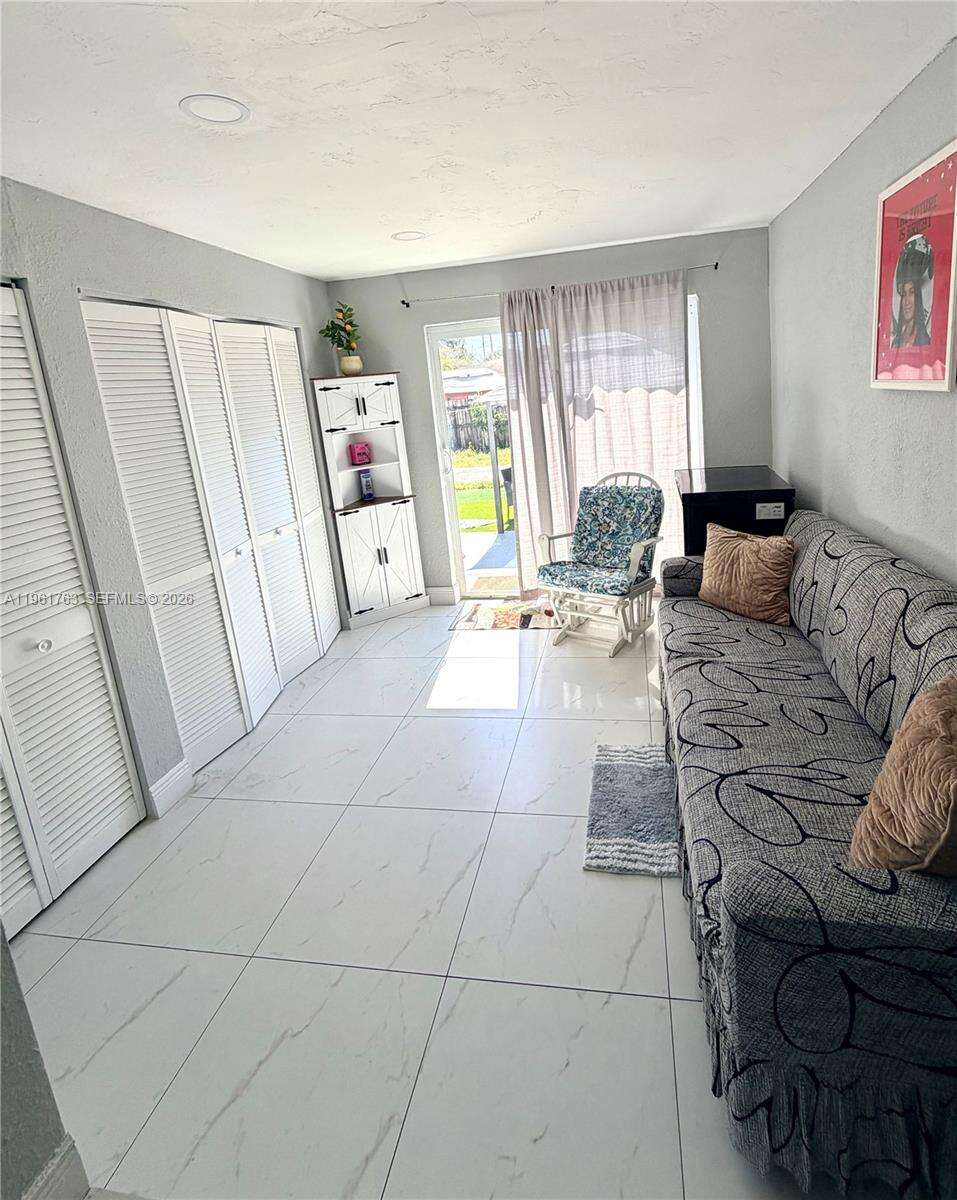 598 41st St, Hialeah, FL 33013 | Picture 12