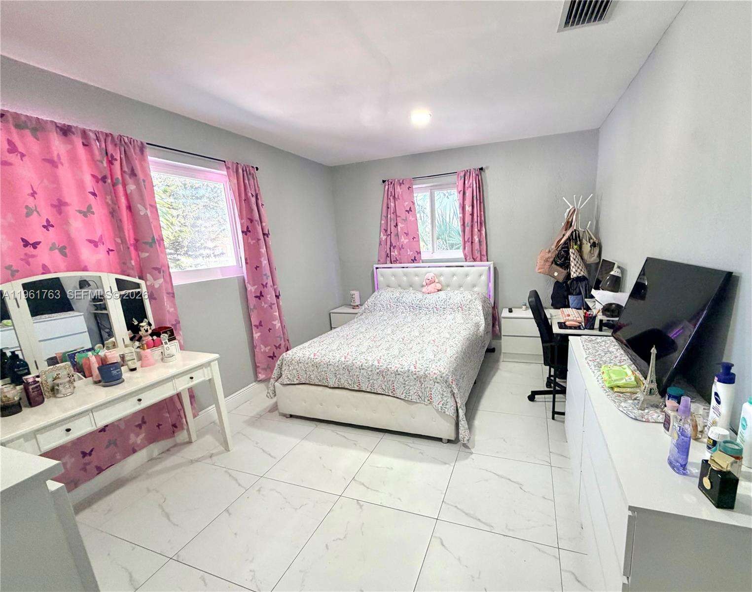 598 41st St, Hialeah, FL 33013 | Picture 5