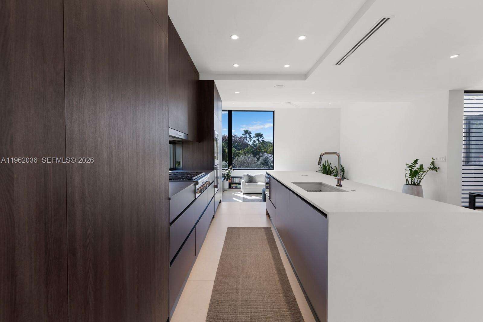 621 44th St, Miami Beach, FL 33140 | Picture 12