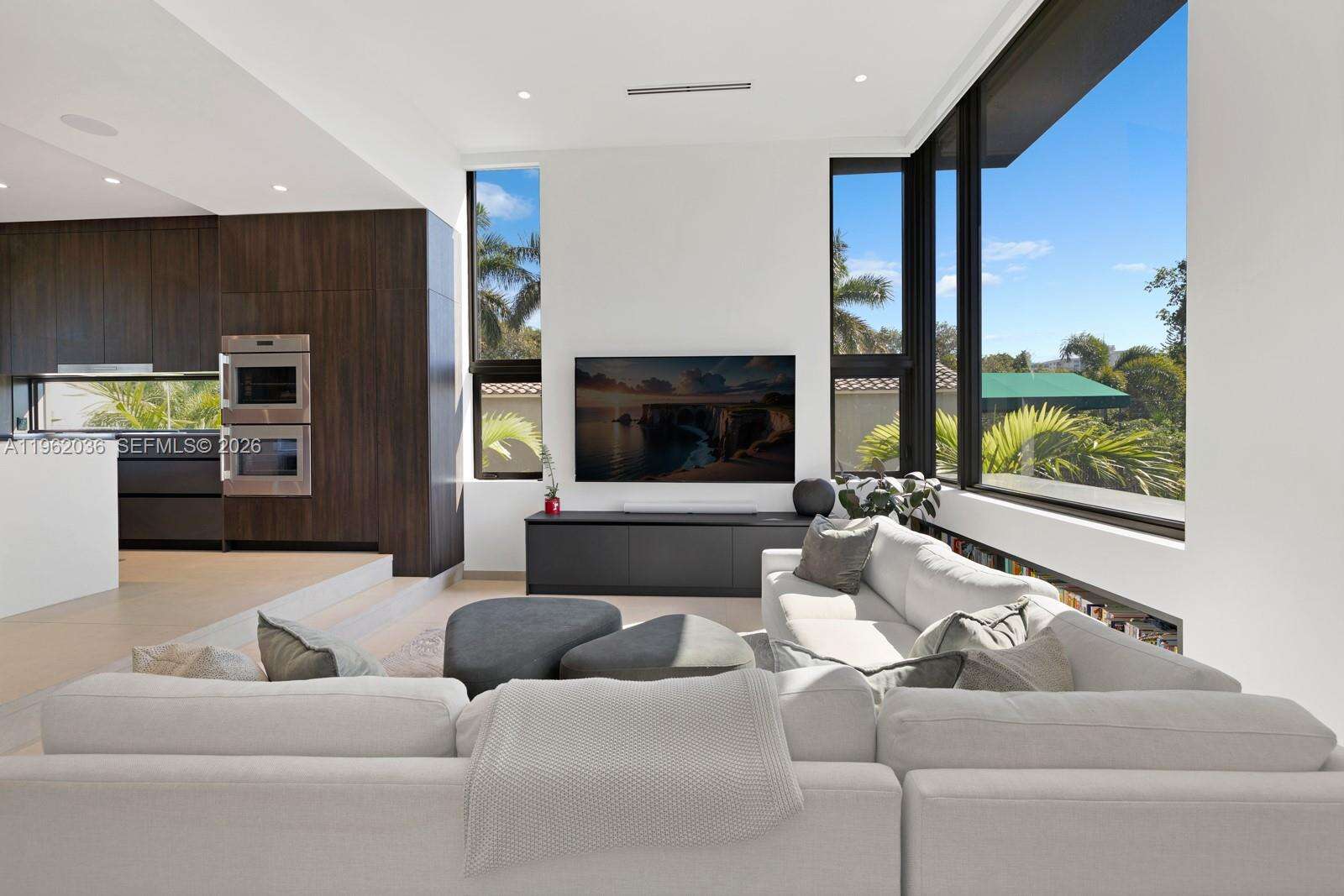 621 44th St, Miami Beach, FL 33140 | Picture 8