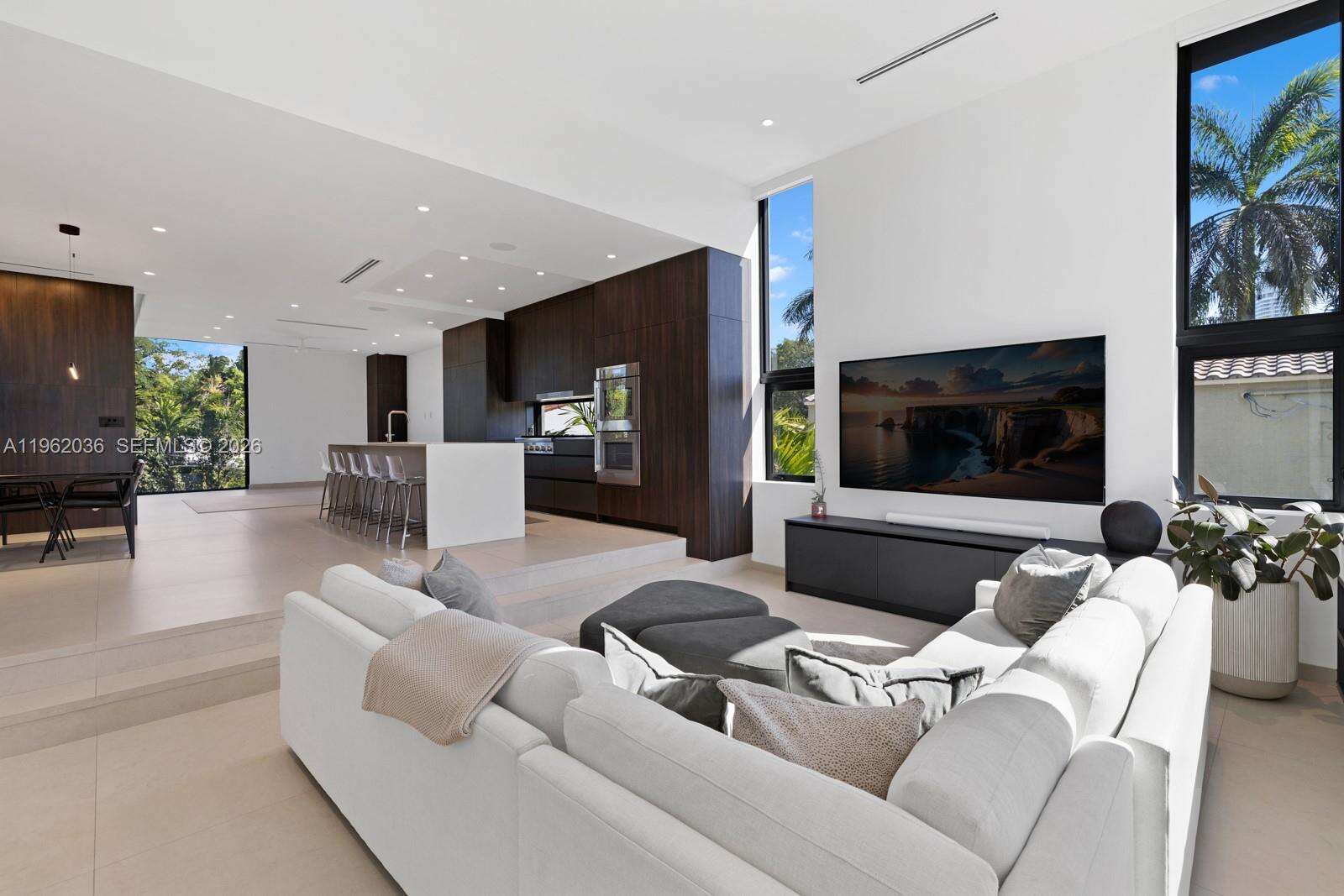 621 44th St, Miami Beach, FL 33140 | Picture 9