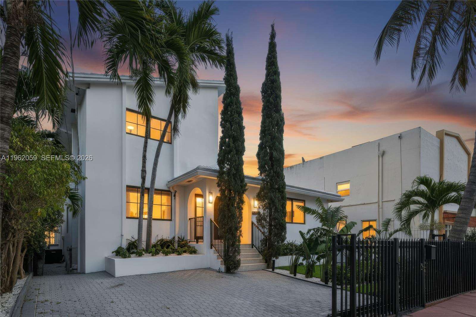 7811 Carlyle Ave, Miami Beach, FL 33141 - For Sale photo 18