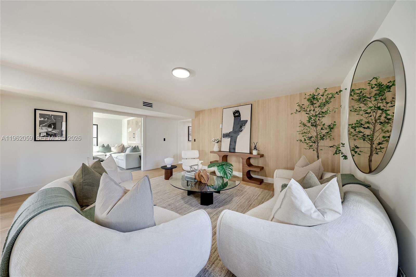 7811 Carlyle Ave, Miami Beach, FL 33141 - For Sale photo 5