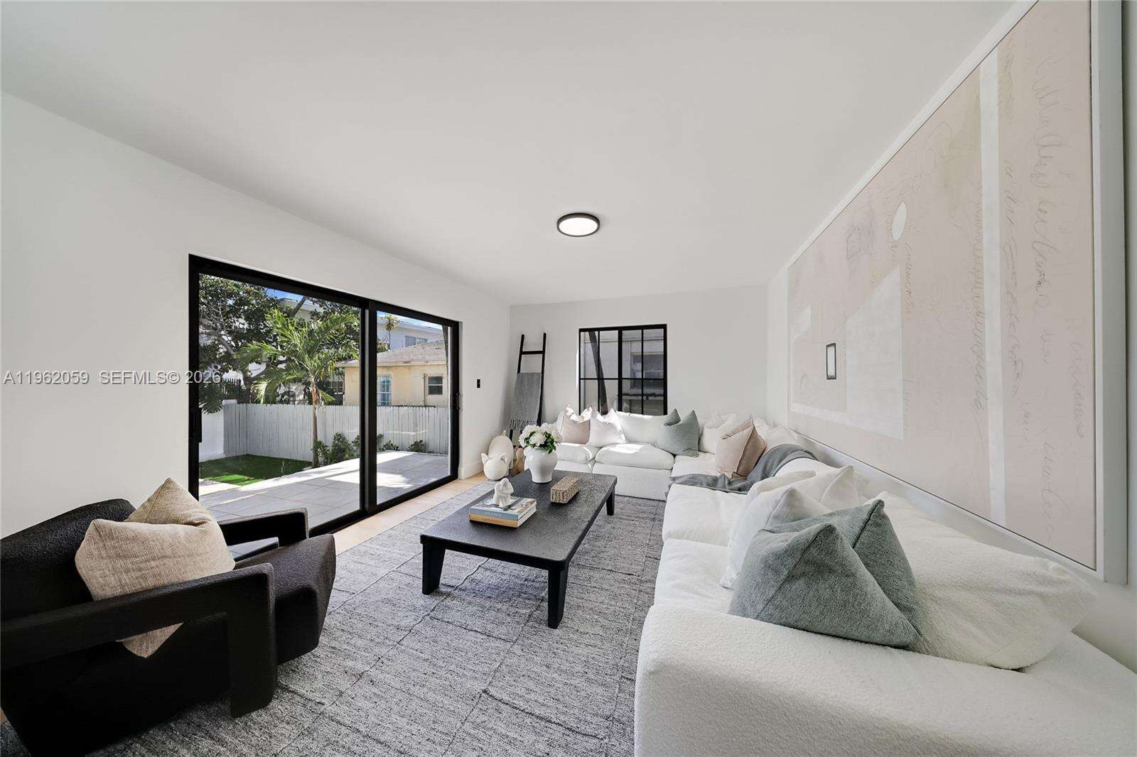 7811 Carlyle Ave, Miami Beach, FL 33141 - For Sale photo 6