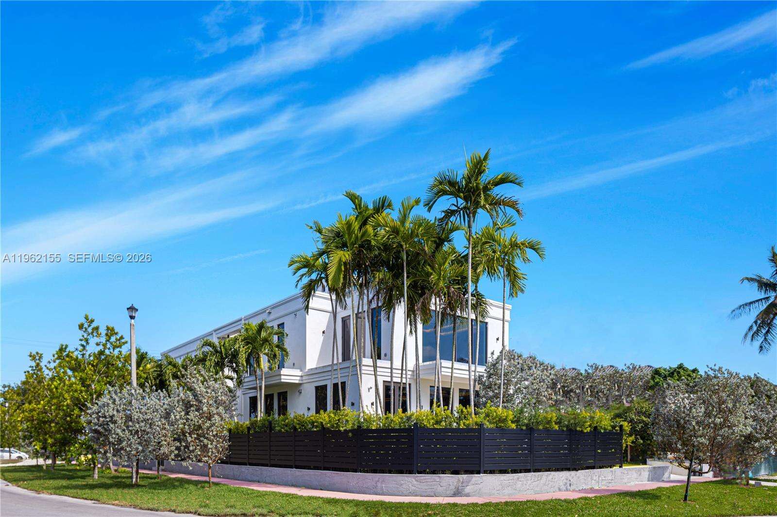 2499 Meridian Ave, Miami Beach, FL 33140 | Picture 55