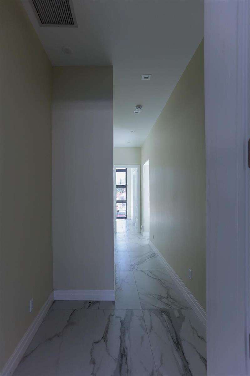 2421 201st, Miami, FL 33180 - For Sale photo 12