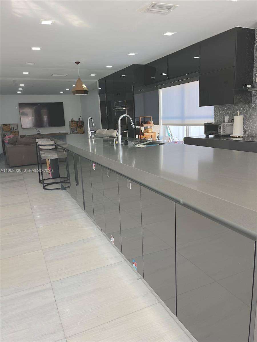 3340 50th St, Hollywood, FL 33312 | Picture 6