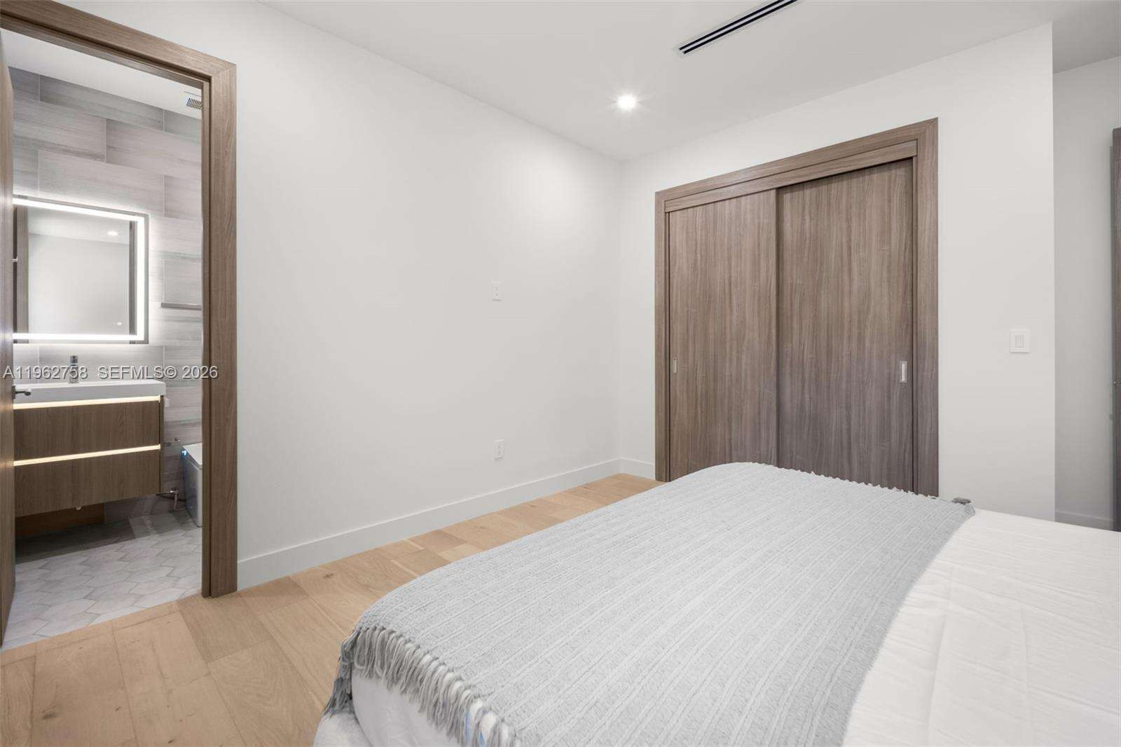 290 48th St, Miami, FL 33127 | Picture 25