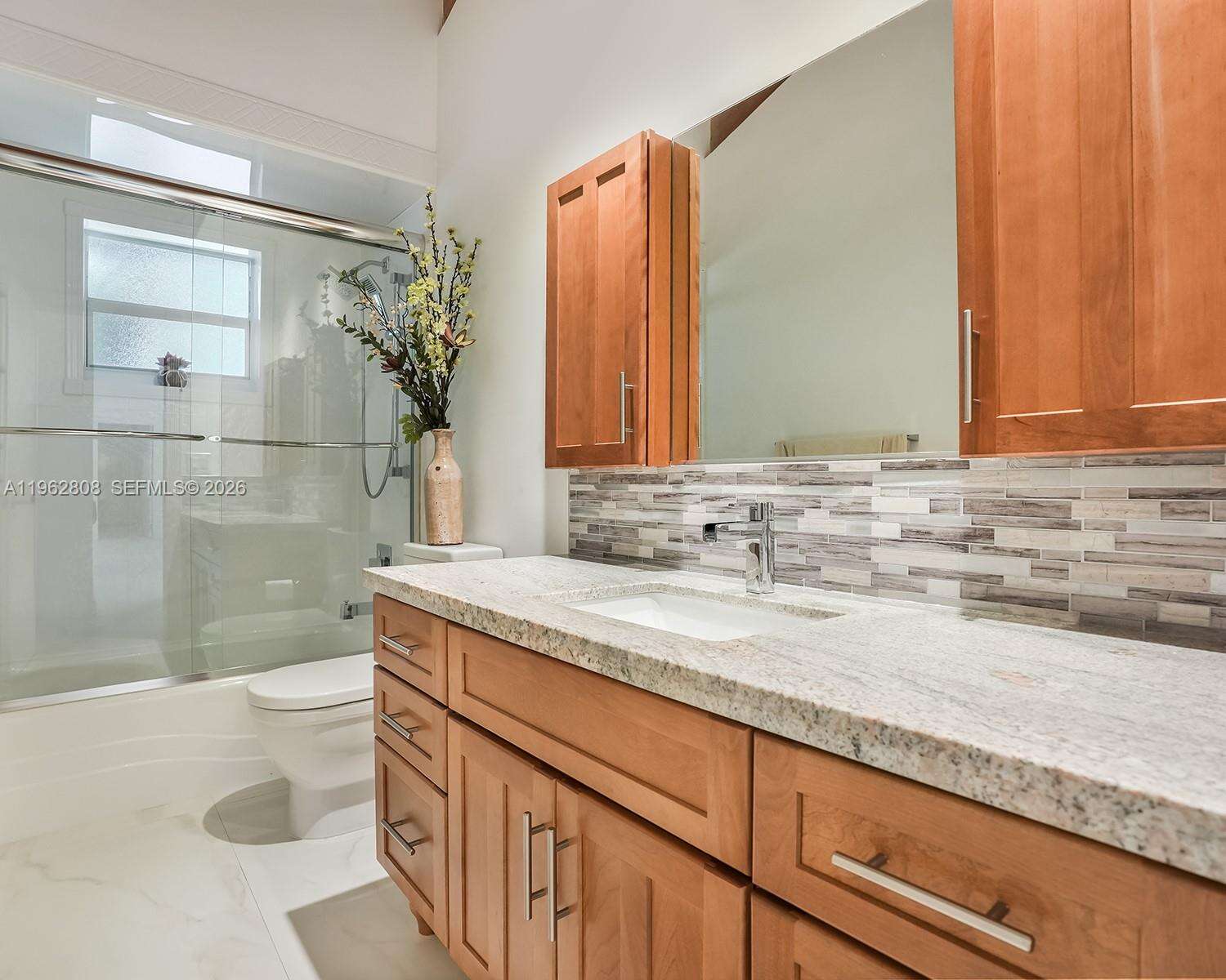 413 Leslie Dr, Hallandale Beach, FL 33009 | Picture 19