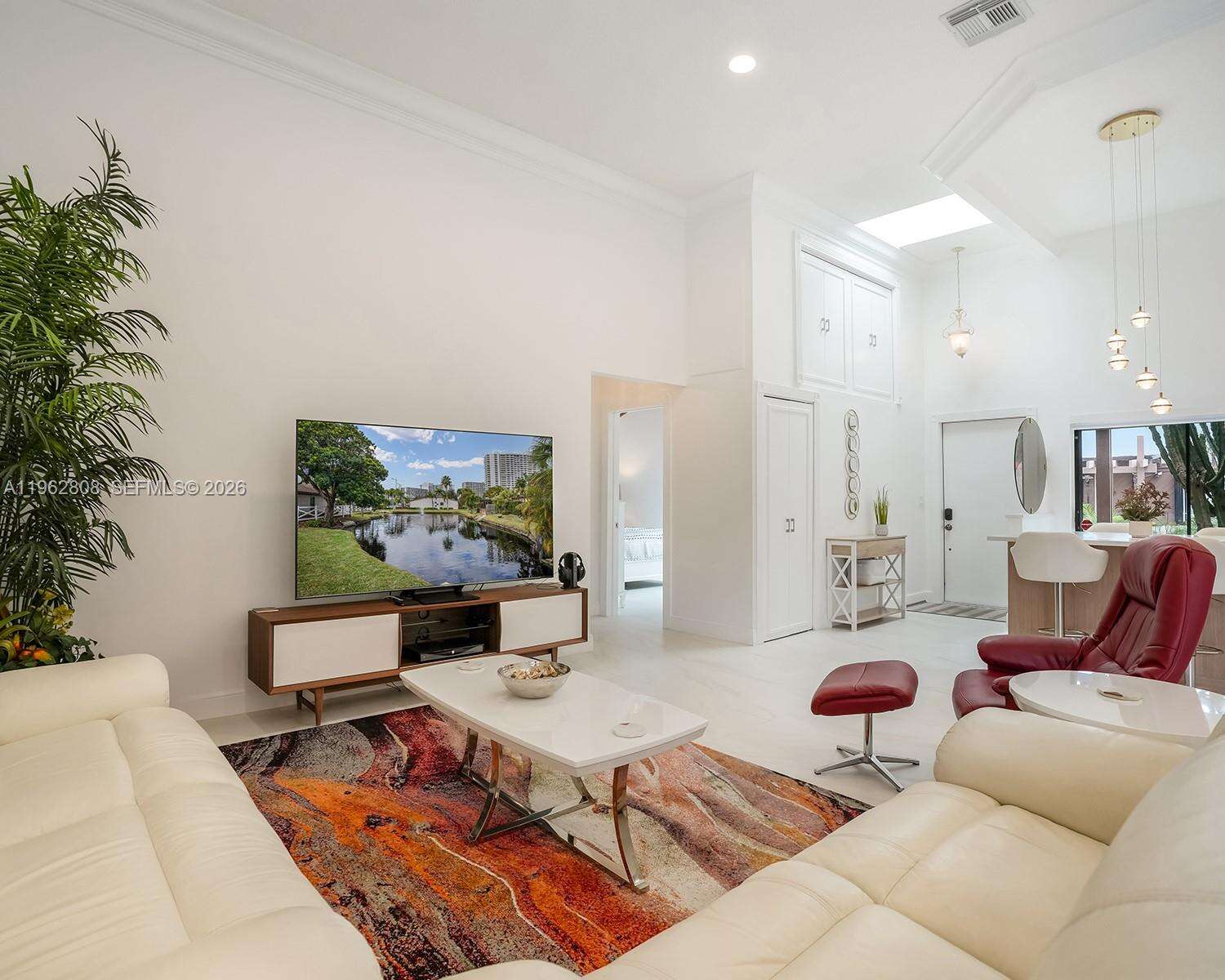 413 Leslie Dr, Hallandale Beach, FL 33009 | Picture 23