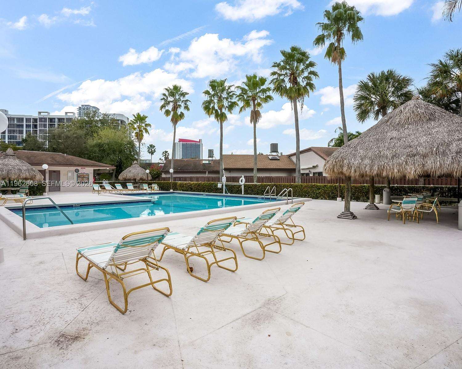 413 Leslie Dr, Hallandale Beach, FL 33009 | Picture 38