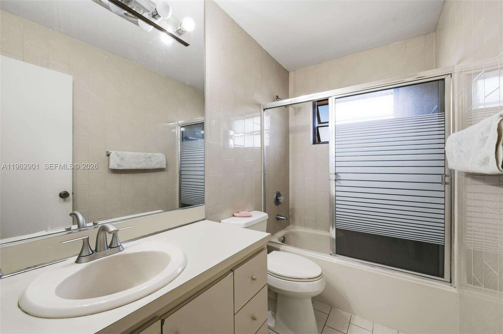 9208 Emerson Ave, Surfside, FL 33154 | Picture 17