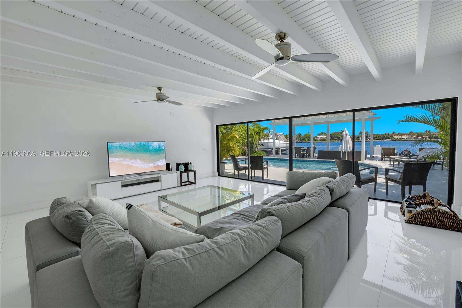 1405 Stillwater Dr, Miami Beach, FL 33141 | Picture 2