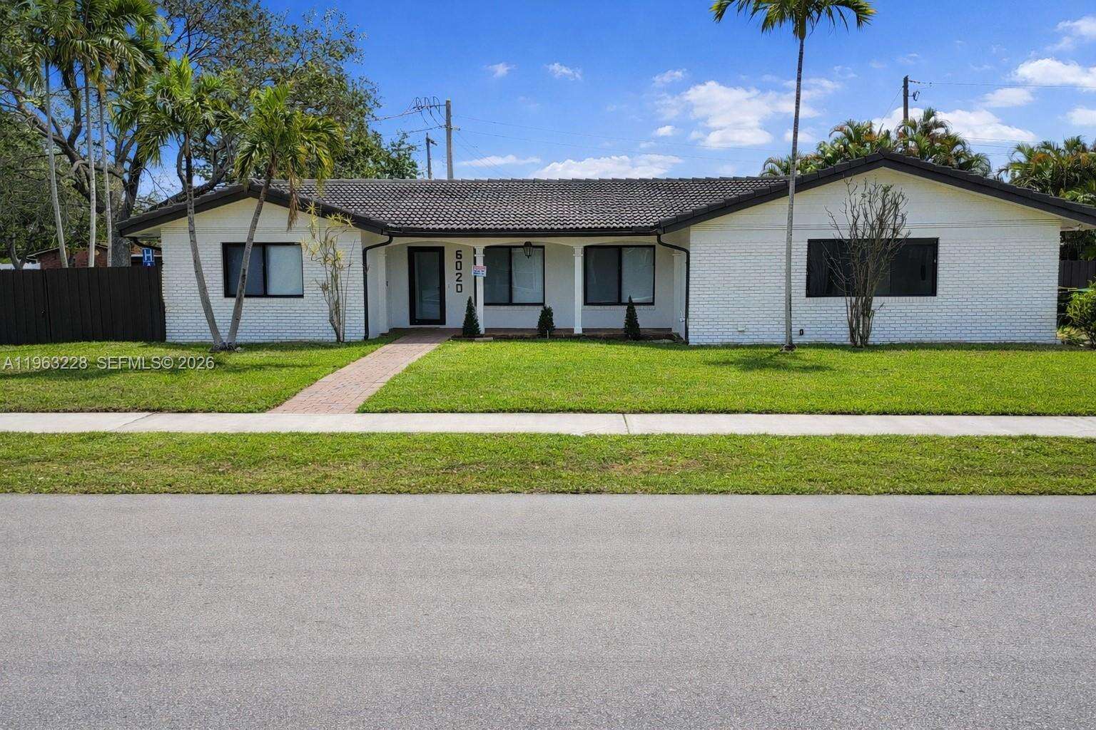 6020 18th Ter, Fort Lauderdale, FL 33308 | Picture 1