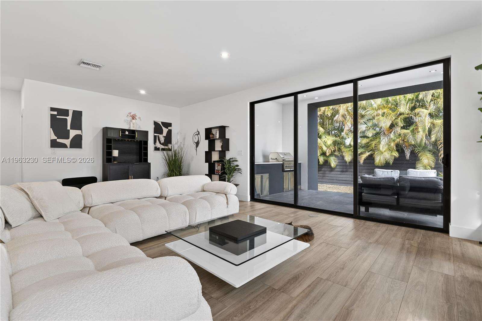 913 15th St, Fort Lauderdale, FL 33304 | Picture 13