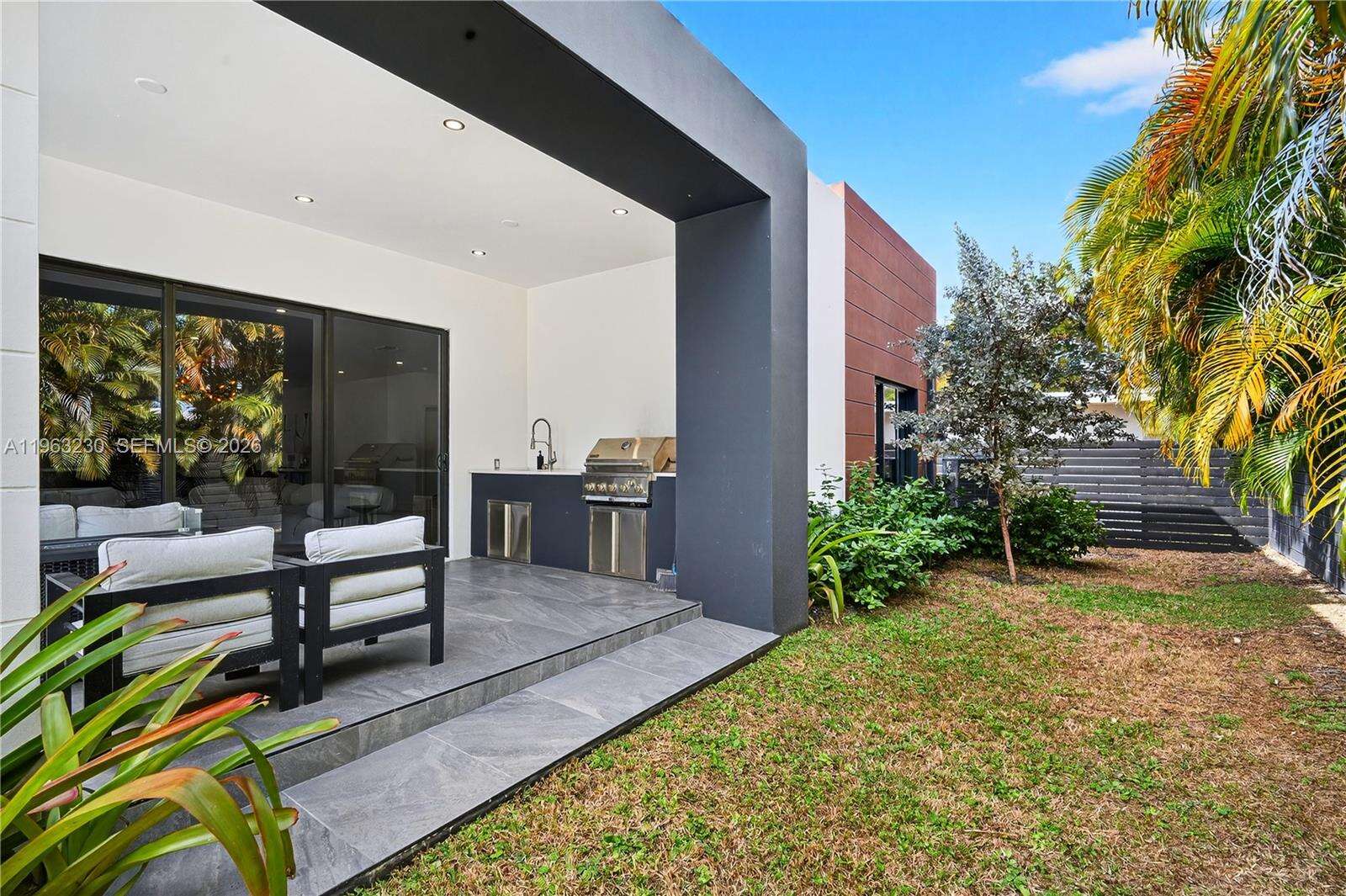 913 15th St, Fort Lauderdale, FL 33304 | Picture 17