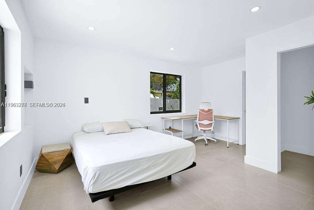 221 4th St, Hallandale Beach, FL 33009 | Picture 15