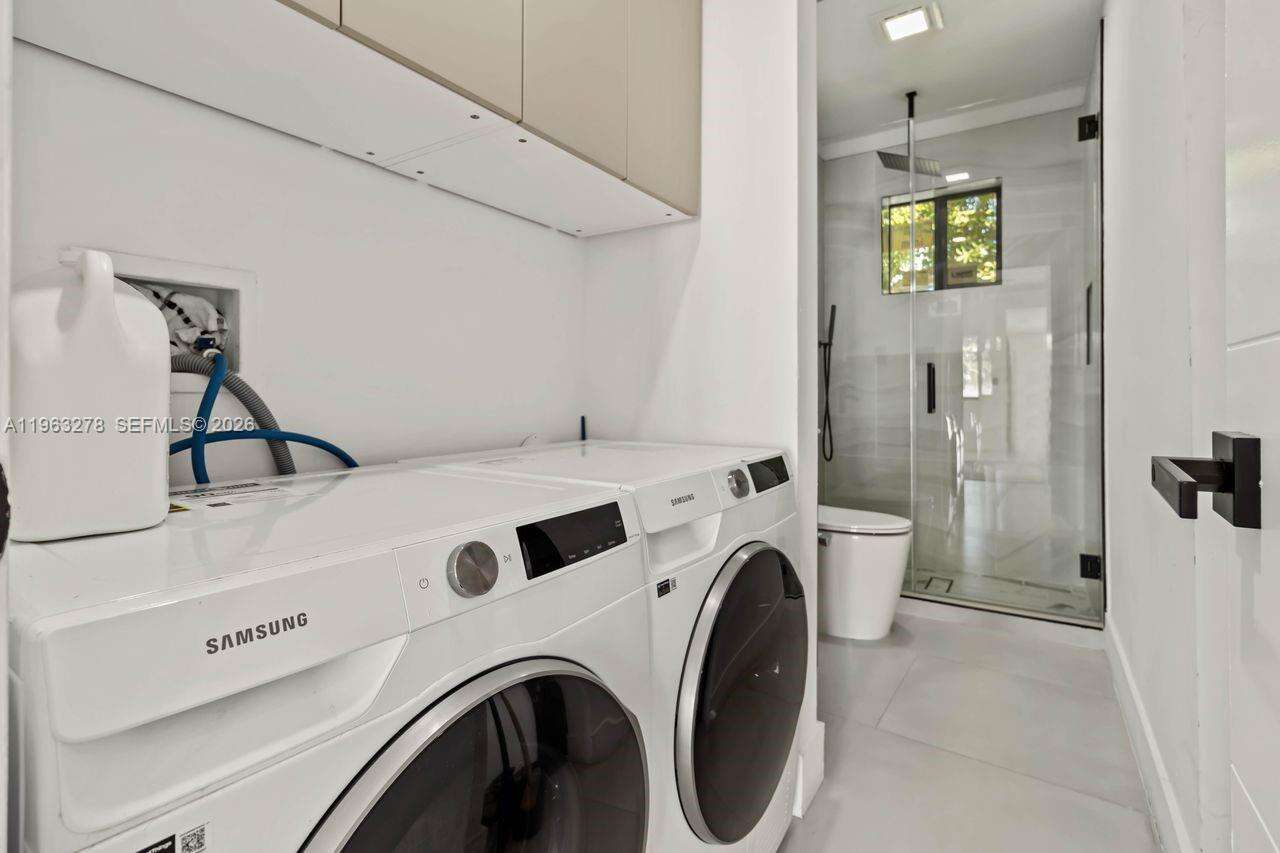 221 4th St, Hallandale Beach, FL 33009 | Picture 17