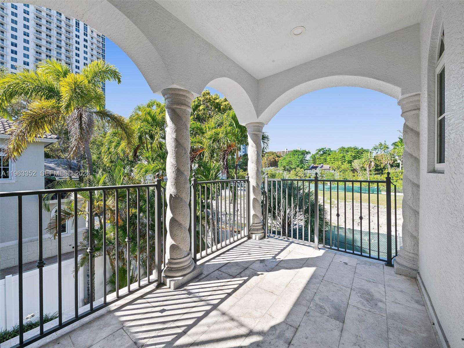 827 2nd Ct, Fort Lauderdale, FL 33301 | Picture 31