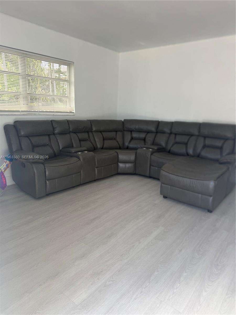 381 61st St, Hialeah, FL 33013 | Picture 3