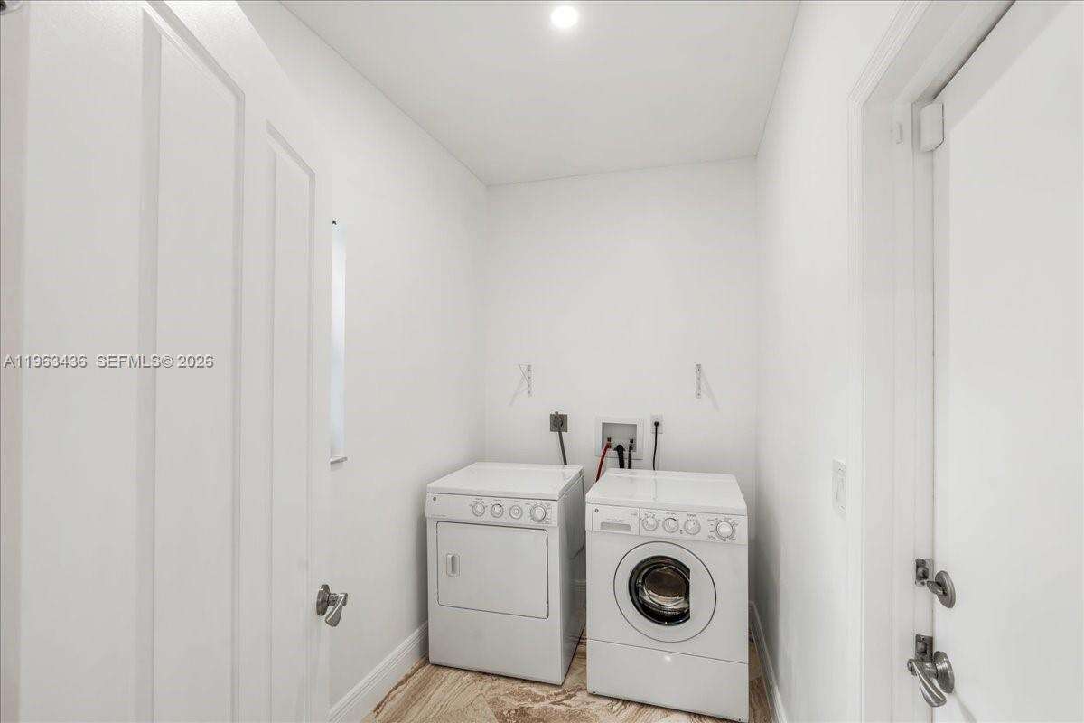 15507 82nd Ct, Miami Lakes, FL 33016 | Picture 38