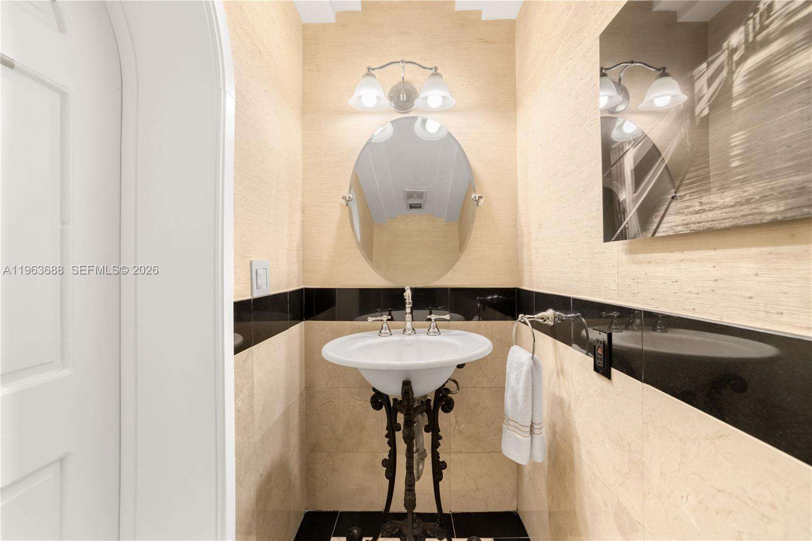 744 Lakeview Dr, Miami Beach, FL 33140 | Picture 17