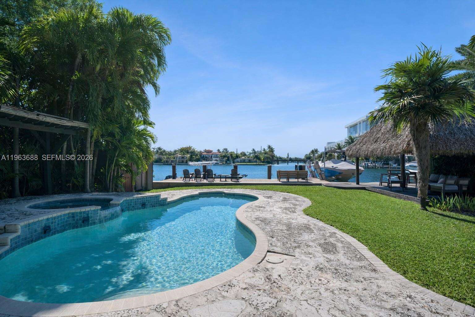 744 Lakeview Dr, Miami Beach, FL 33140 | Picture 3