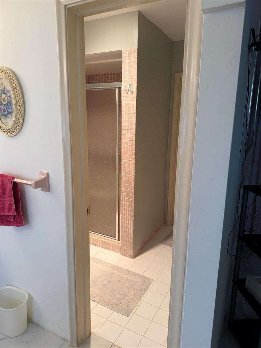 626 Crescent, Hollywood, FL 33021 - For Sale photo 13