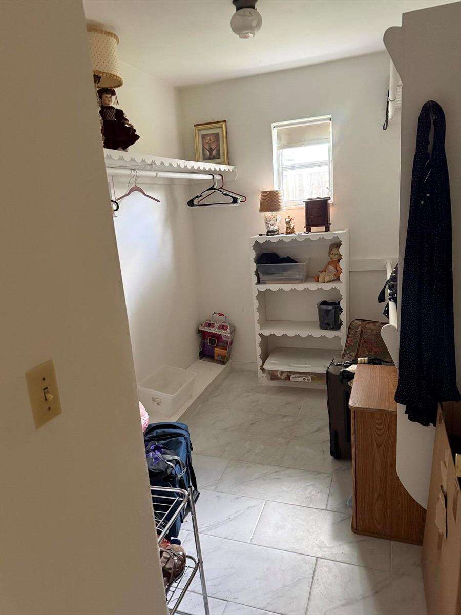626 Crescent, Hollywood, FL 33021 - For Sale photo 14