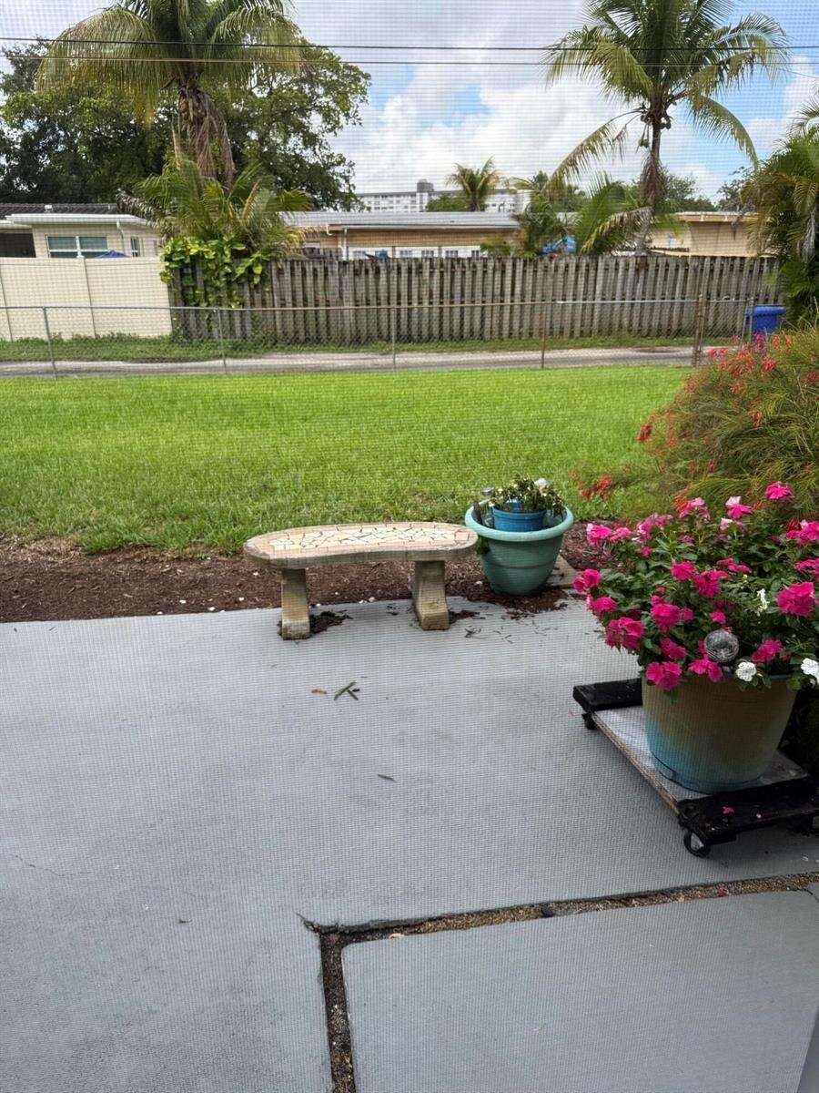 626 Crescent, Hollywood, FL 33021 - For Sale photo 8