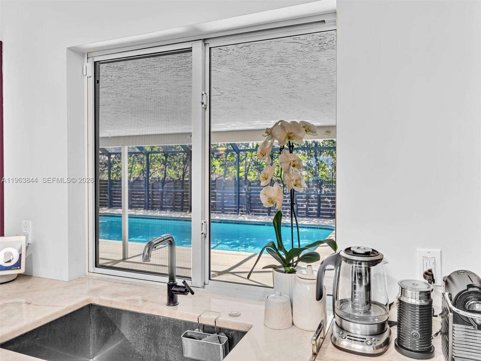 840 Southlake Dr, Hollywood, FL 33019 | Picture 10