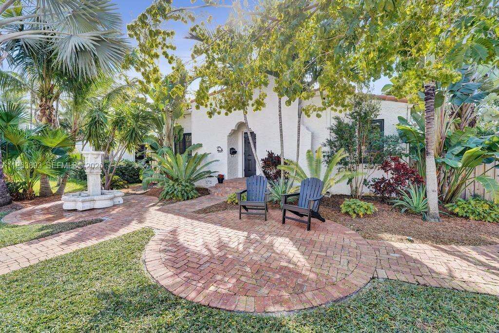 1028 Tyler St, Hollywood, FL 33019 | Picture 1