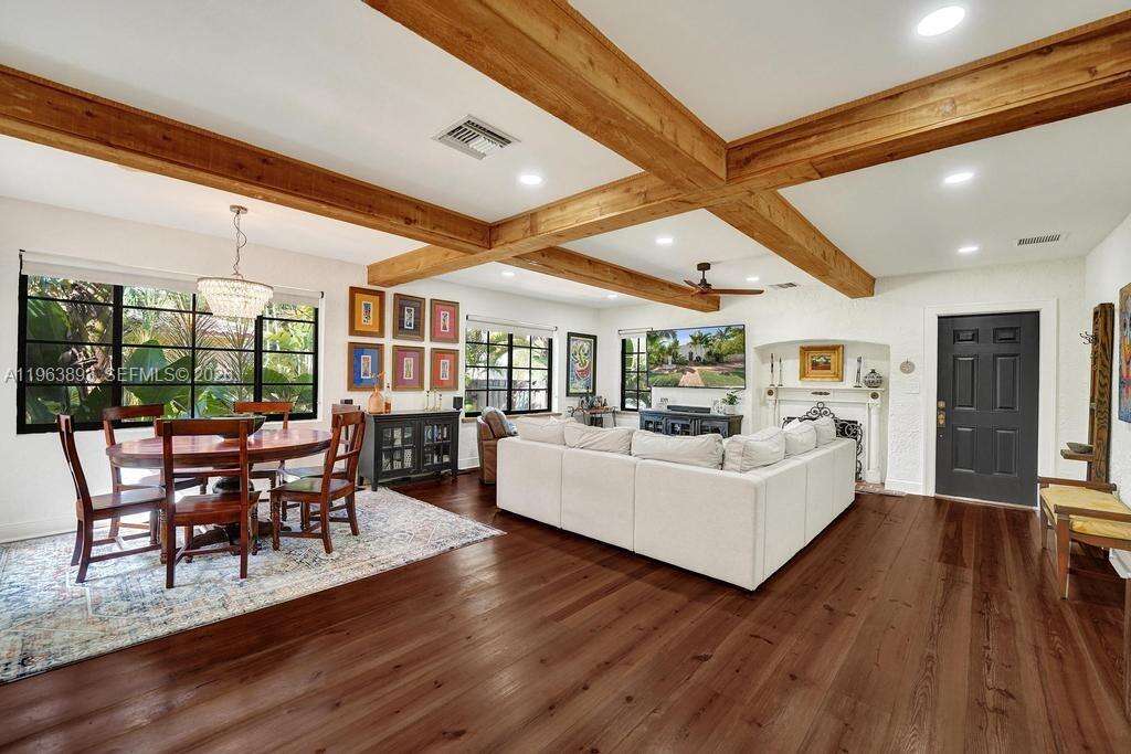 1028 Tyler St, Hollywood, FL 33019 | Picture 11