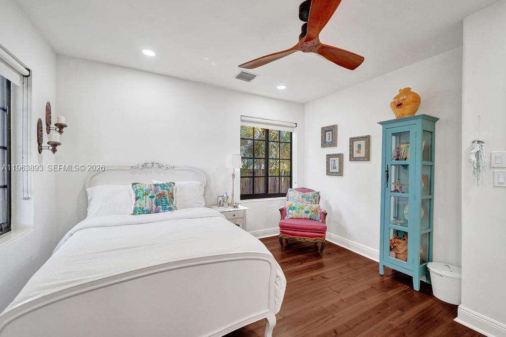 1028 Tyler St, Hollywood, FL 33019 | Picture 33